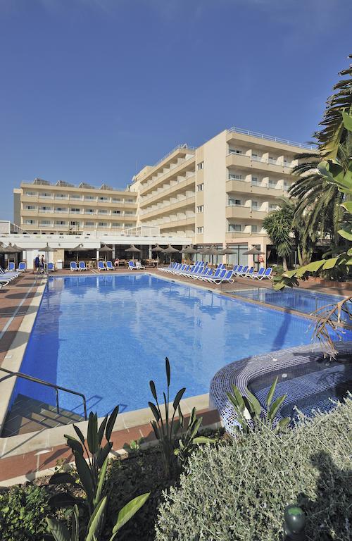 Отель Globales Santa Ponsa Park Экстерьер фото