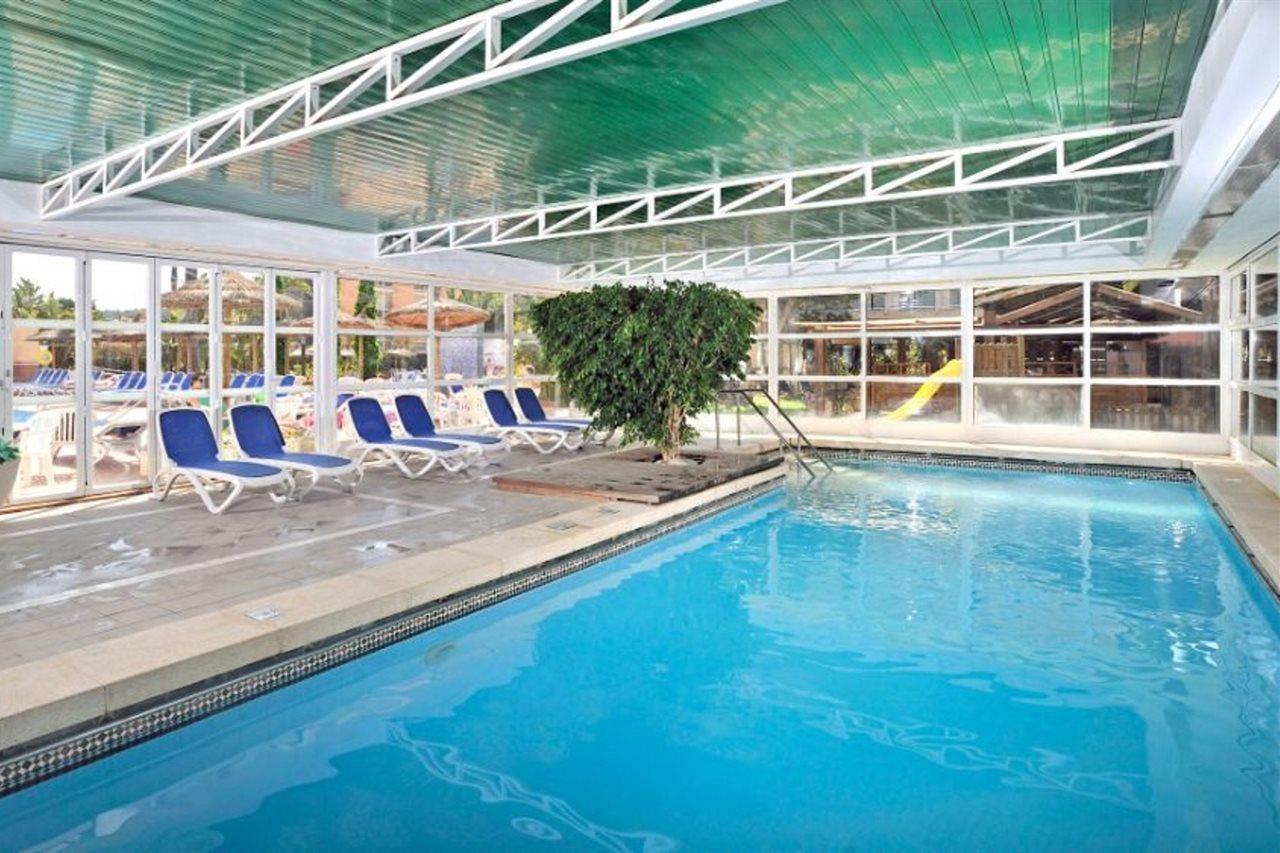 Отель Globales Santa Ponsa Park Экстерьер фото