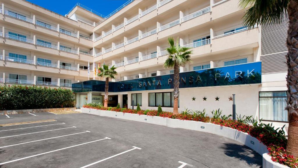 Отель Globales Santa Ponsa Park Экстерьер фото